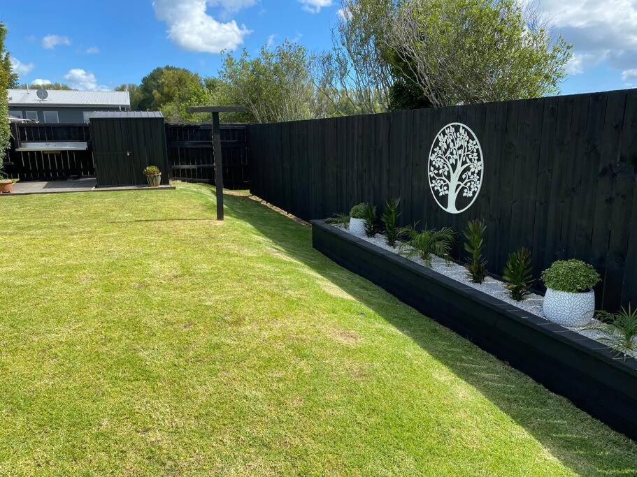Whitianga Kiwi Bach Exterior foto