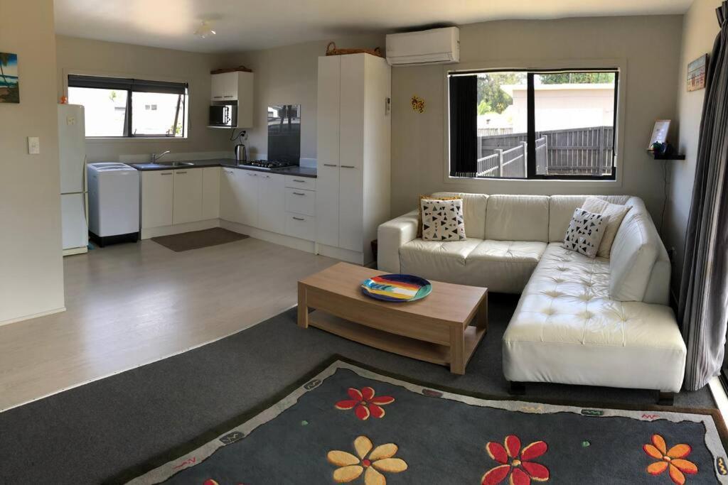 Whitianga Kiwi Bach Exterior foto